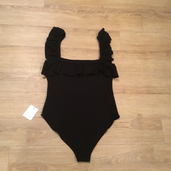 Women’s Ruffle Strap Sleeveless Square Neck Bodysuit Top - Picture 5 of 7